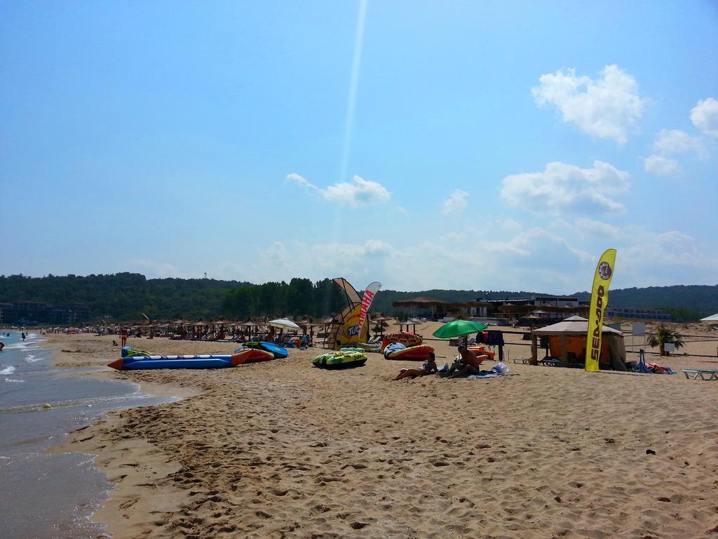 Menada Sozopol Apartments ภายนอก รูปภาพ