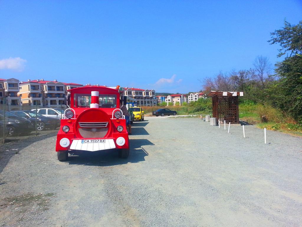 Menada Sozopol Apartments ภายนอก รูปภาพ