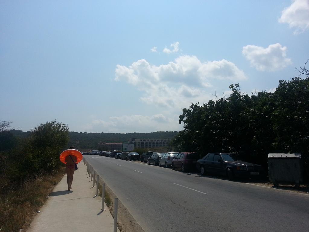 Menada Sozopol Apartments ภายนอก รูปภาพ
