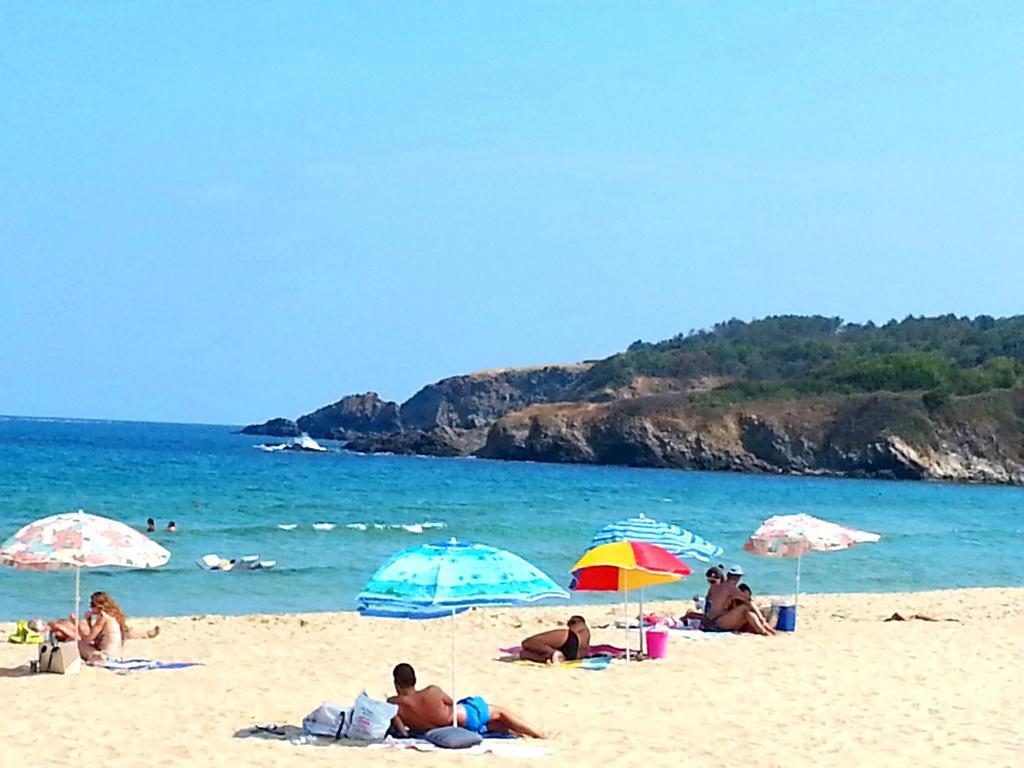 Menada Sozopol Apartments ภายนอก รูปภาพ