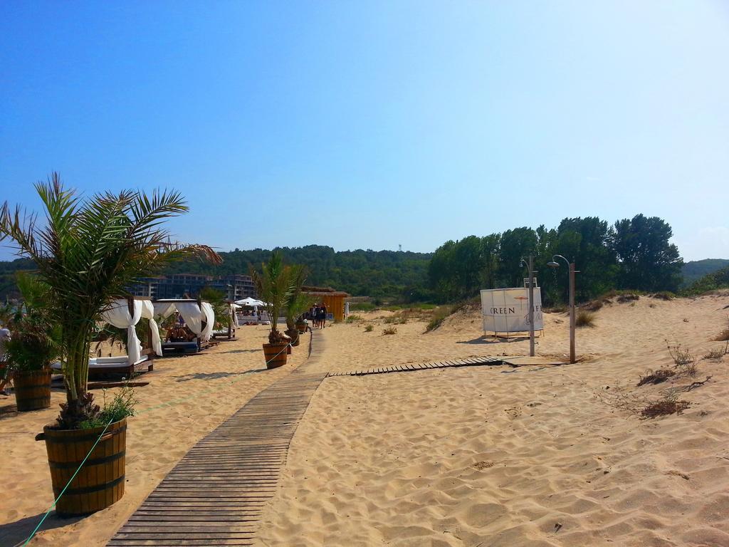 Menada Sozopol Apartments ภายนอก รูปภาพ