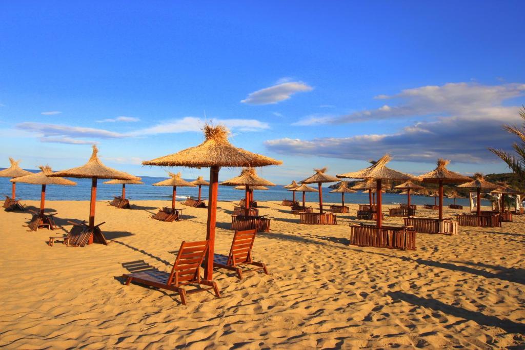 Menada Sozopol Apartments ภายนอก รูปภาพ