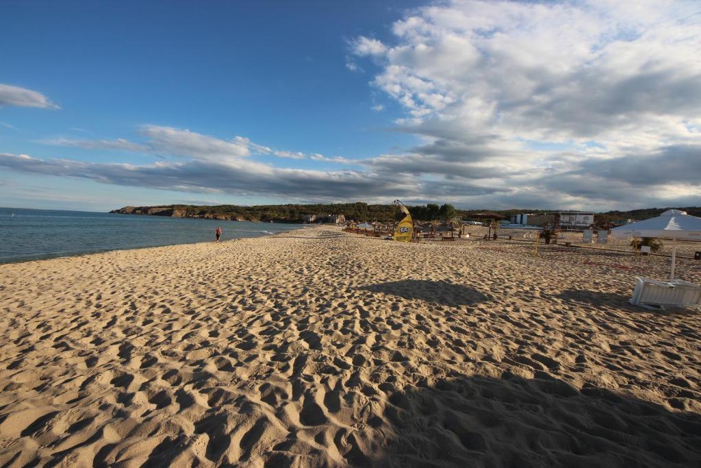 Menada Sozopol Apartments ภายนอก รูปภาพ